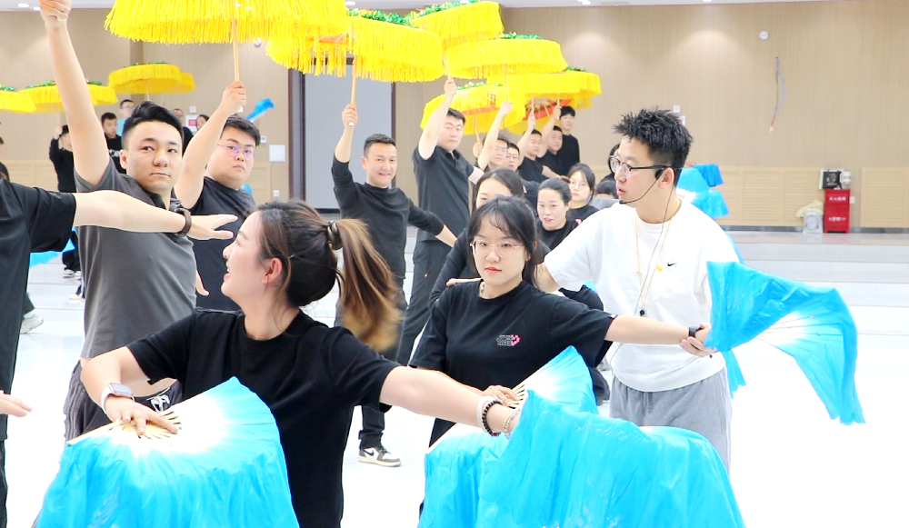 陕北秧歌专项培训在师市圆满落幕